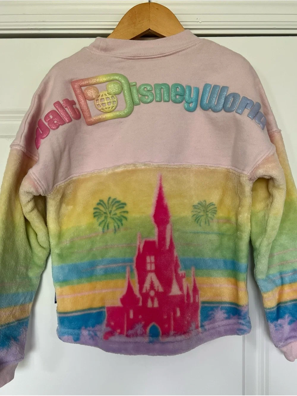Disney World Girls Spirit Jersey Rainbow Sherpa Castle Pullover